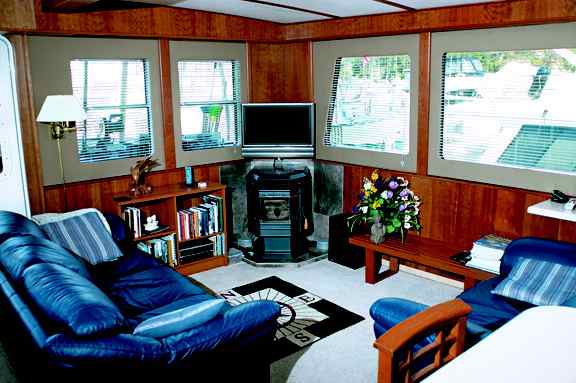 Ruby Yachts / Bruce Roberts Aft Cabin Passagemaker 75